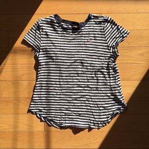 abercrombie striped tee🎈